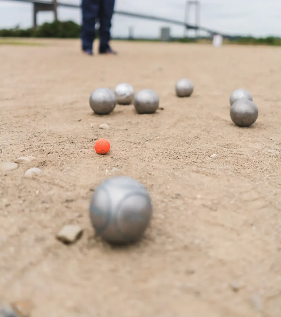 Petanque Bane Med Kugler
